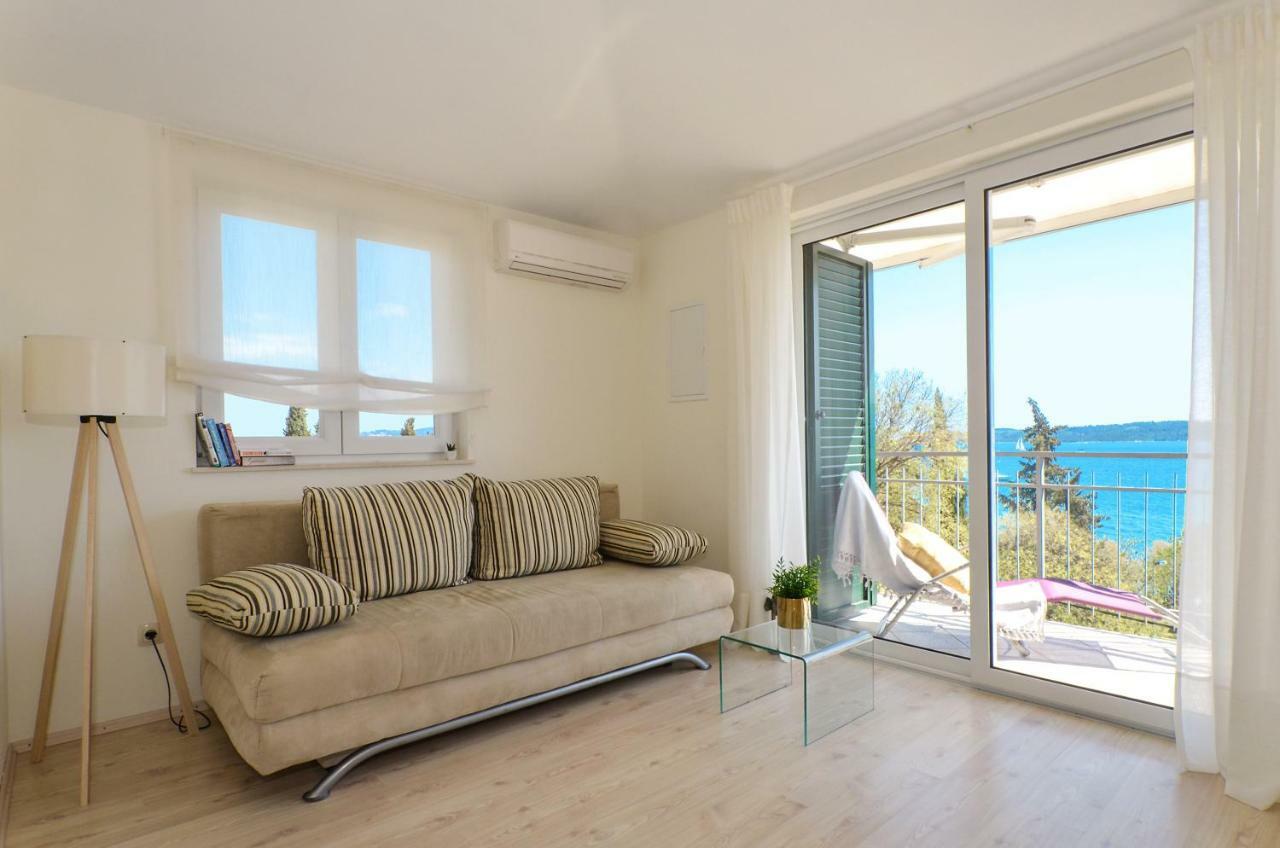 Mar Deluxe Apartments Trogir Exterior photo